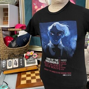 lore olympus Essential T-Shirt
